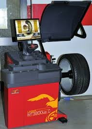 MT3600UP  Aparat echilibrat roti autovehicule si vehicule de transport usoare
